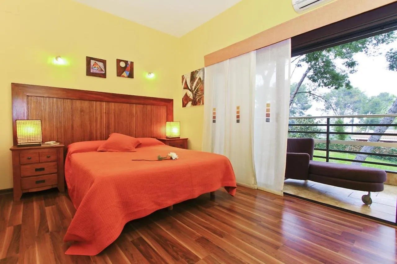 New Play Lake Villa Salou