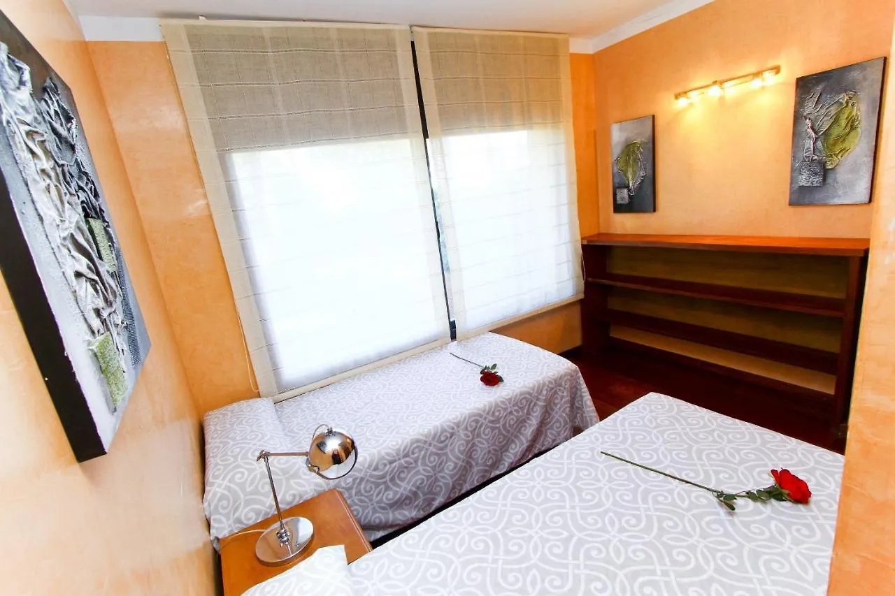 New Play Lake Villa Salou