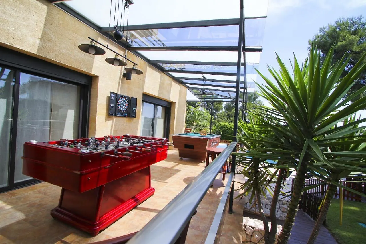 New Play Lake Villa Salou
