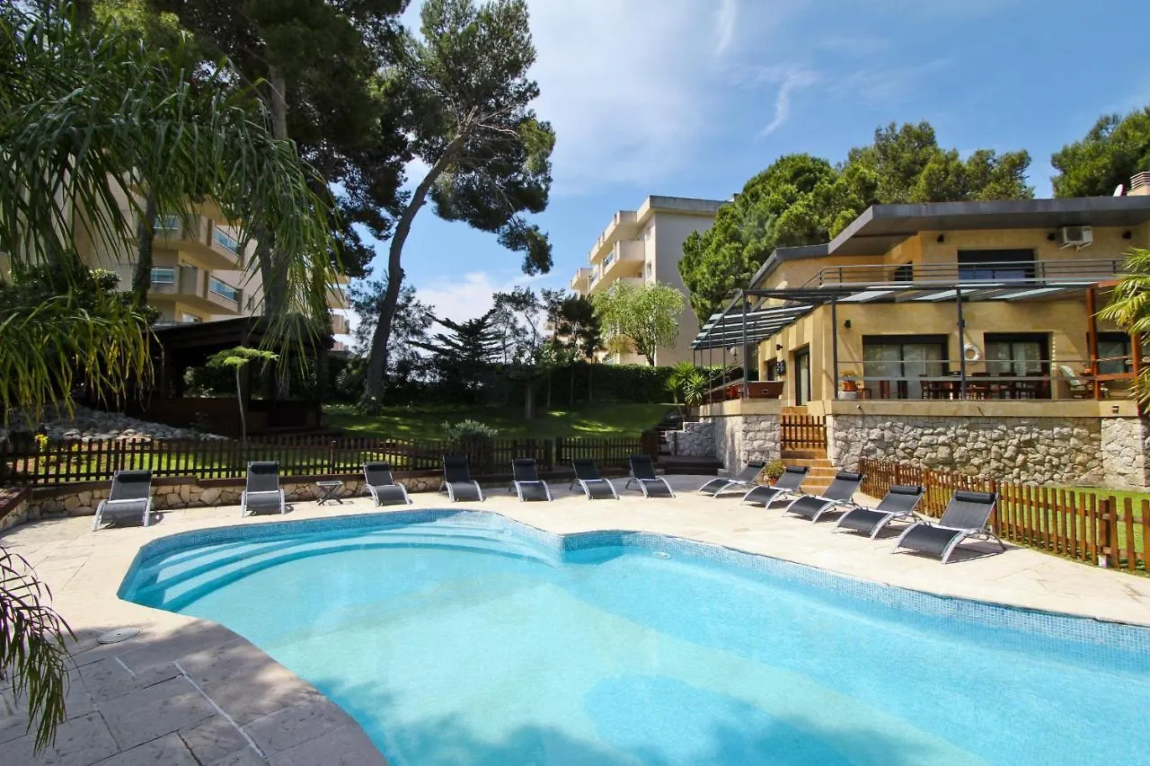 New Play Lake Villa Salou